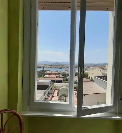 Apartment Fronte Porto Turistico Olbia